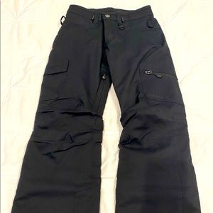 Youth medium Boulder Gear snowboard pants